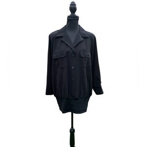 Women’s black button blouse w 2 frontal pockets & waistband by Diane Gilman S L